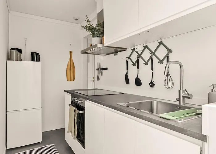 Dinbnb I Views & Street Parking In Sandviken * Берген